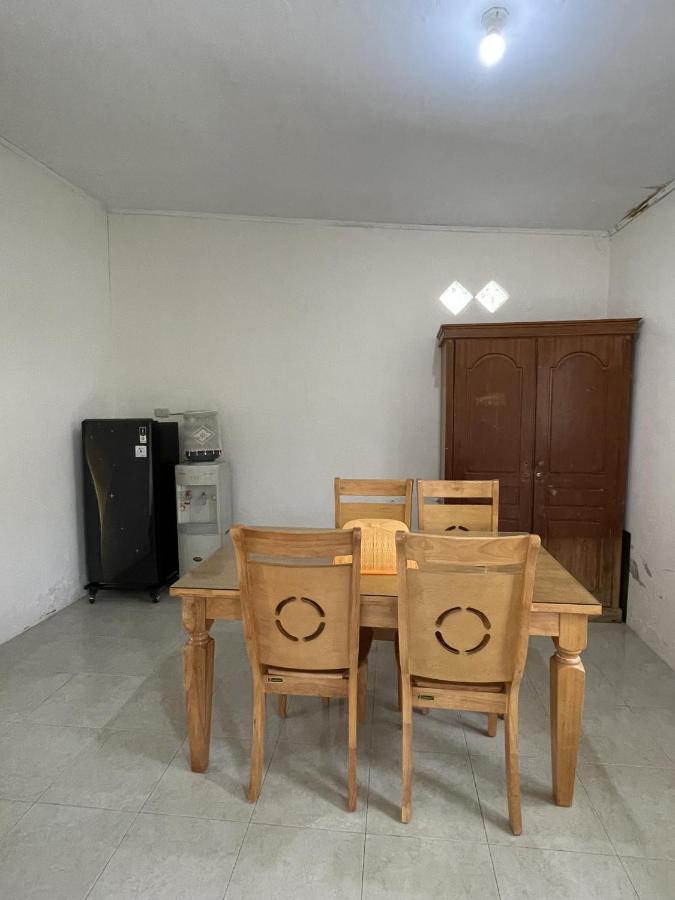 Rumah liburan Mawar *